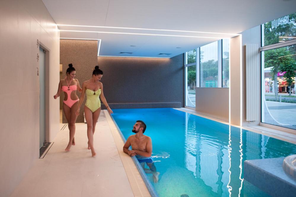 Baltic Palace Aparthotel โปเบียโรโว ภายนอก รูปภาพ