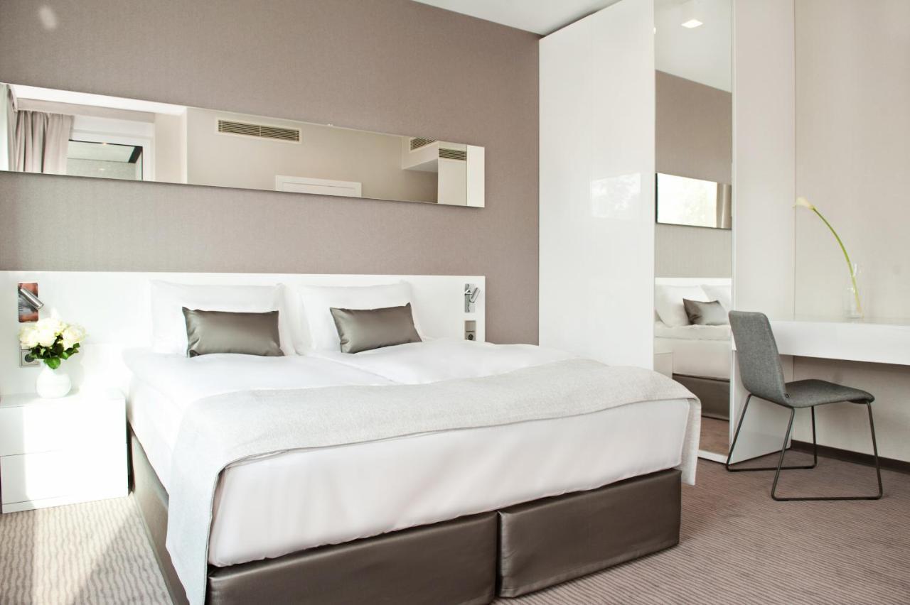 Baltic Palace Aparthotel โปเบียโรโว ภายนอก รูปภาพ