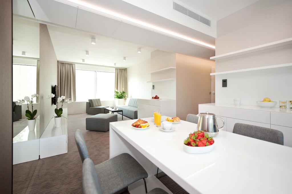 Baltic Palace Aparthotel โปเบียโรโว ภายนอก รูปภาพ
